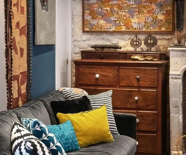 La Bleue Guest house 4*